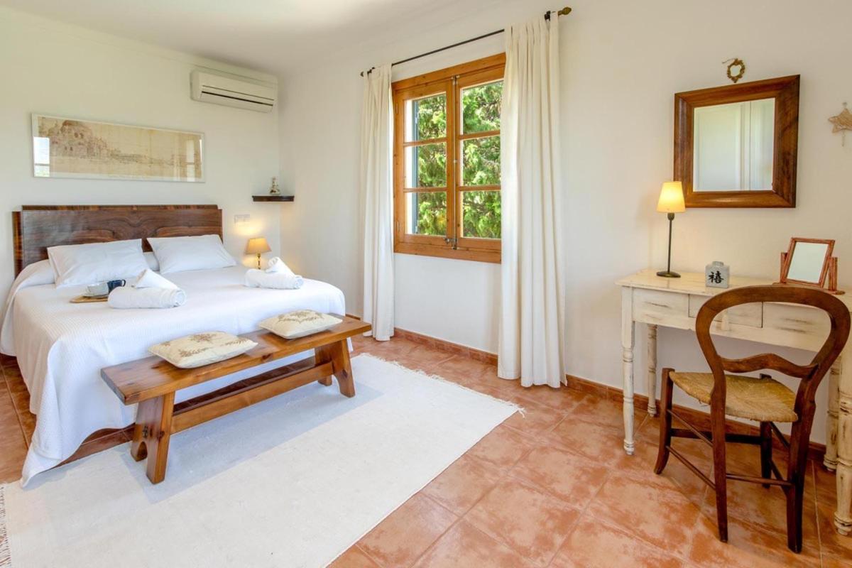 Alzina Villa